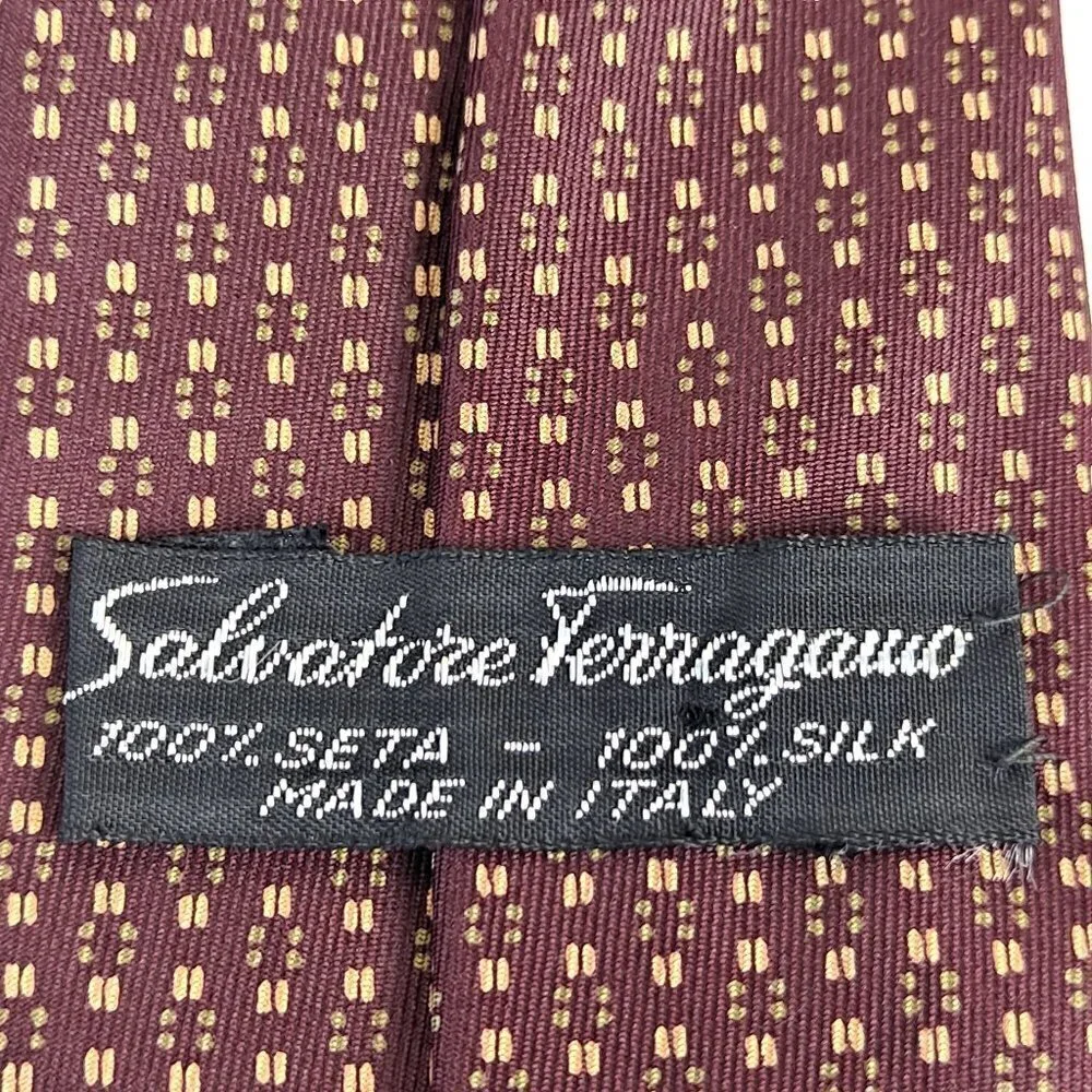 Salvatore Ferragamo Men's Tie 100% Silk Brown with Yellow/Gold Pattern EUC